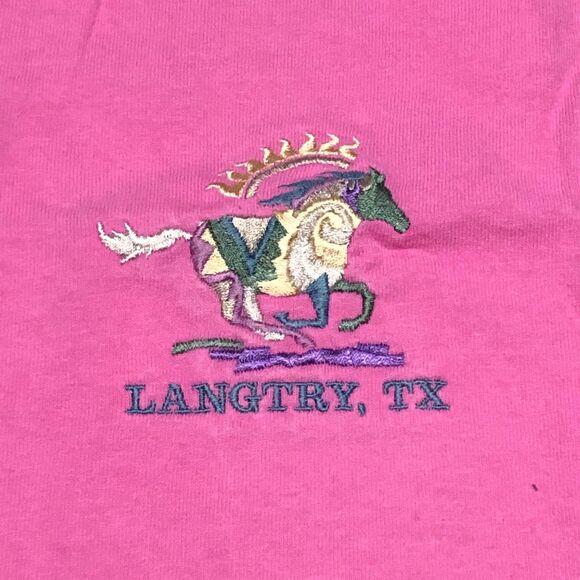 Vintage Langtry TX T-Shirt w/Embroidered Horse on Front SZ XL - Picture 1 of 7